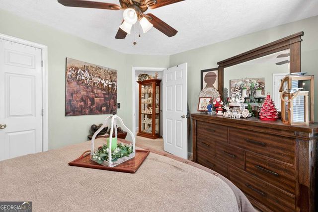 904 Pointers Way, Lawrenceville, GA 30043