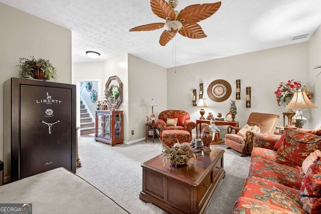 904 Pointers Way, Lawrenceville, GA 30043