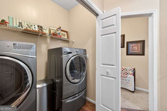 904 Pointers Way, Lawrenceville, GA 30043