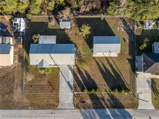 1521 Cedarbrook Street, Lake Placid, FL 33852