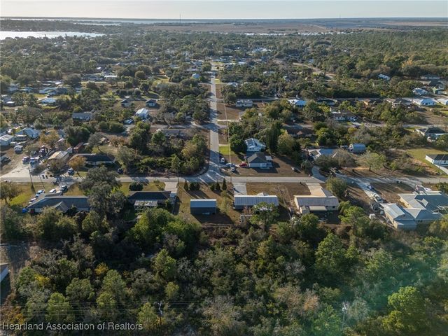 1521 Cedarbrook Street, Lake Placid, FL 33852