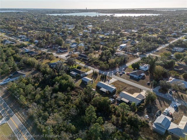 1521 Cedarbrook Street, Lake Placid, FL 33852