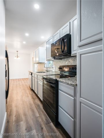 1521 Cedarbrook Street, Lake Placid, FL 33852