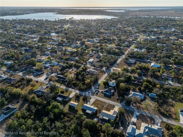 1521 Cedarbrook Street, Lake Placid, FL 33852