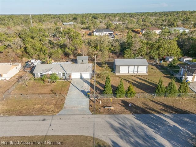 1521 Cedarbrook Street, Lake Placid, FL 33852