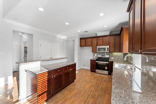 122 Wood Drake Place, Tomball, TX 77375