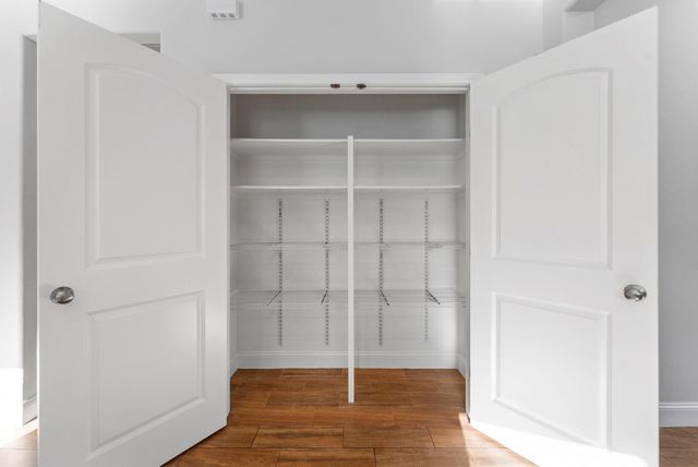 122 Wood Drake Place, Tomball, TX 77375