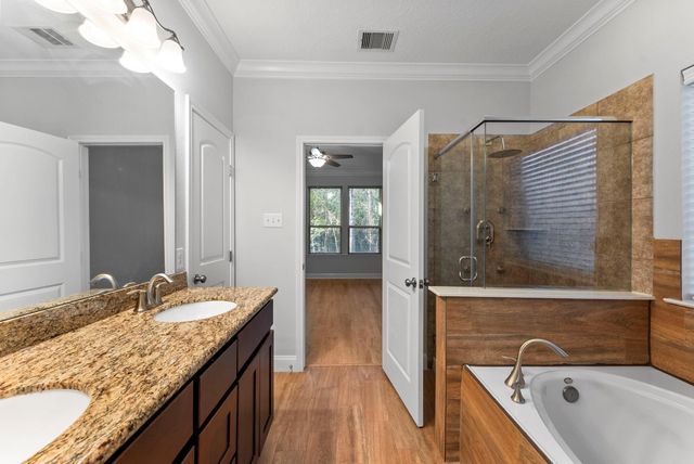 122 Wood Drake Place, Tomball, TX 77375