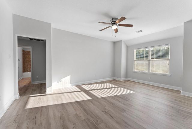 122 Wood Drake Place, Tomball, TX 77375