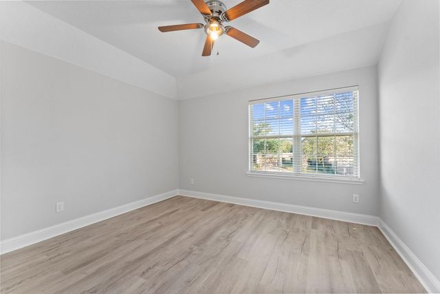 122 Wood Drake Place, Tomball, TX 77375