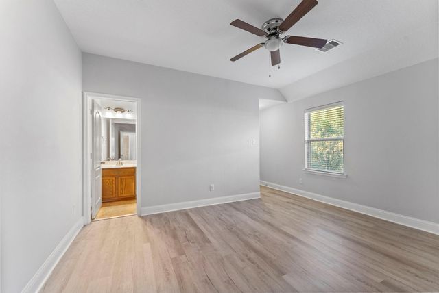 122 Wood Drake Place, Tomball, TX 77375