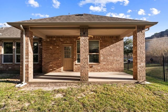 122 Wood Drake Place, Tomball, TX 77375