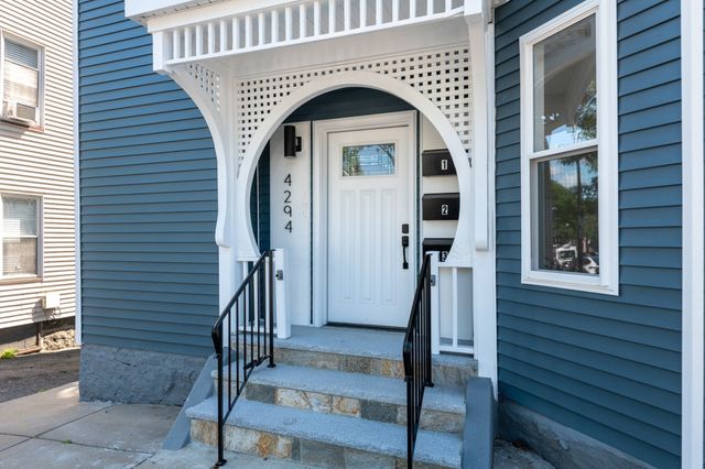 4294 Washington St 1, Boston, MA 02131