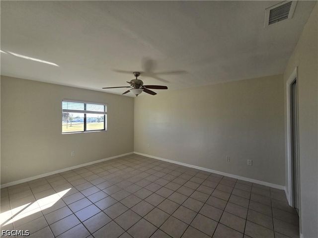 4815 Triton CT E 11, Cape Coral, FL 33904