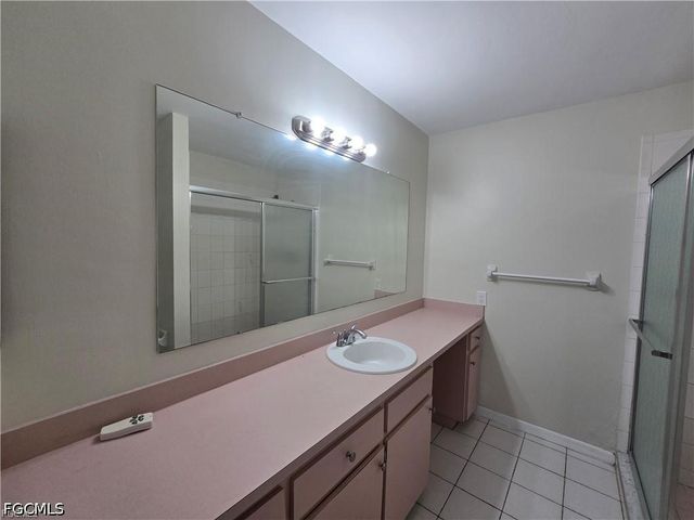 4815 Triton CT E 11, Cape Coral, FL 33904