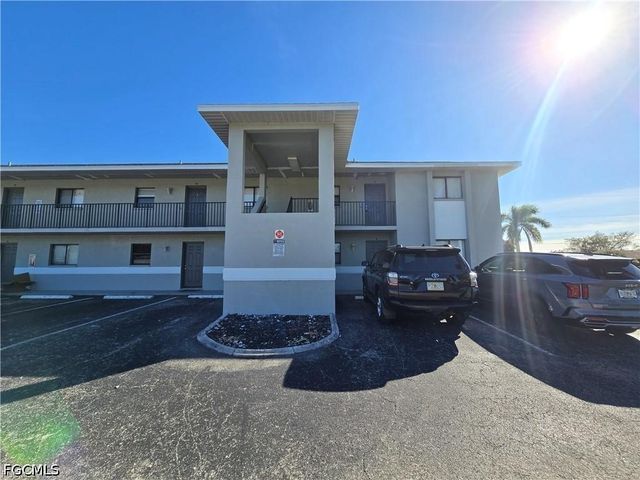 4815 Triton CT E 11, Cape Coral, FL 33904