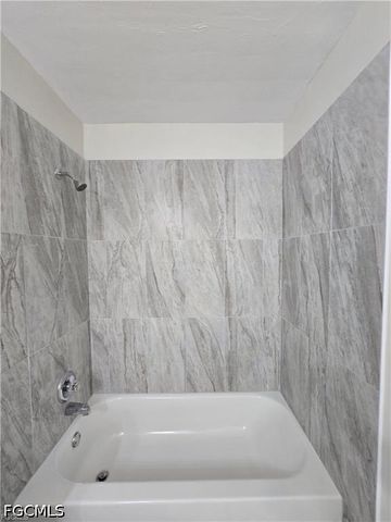 4815 Triton CT E 11, Cape Coral, FL 33904