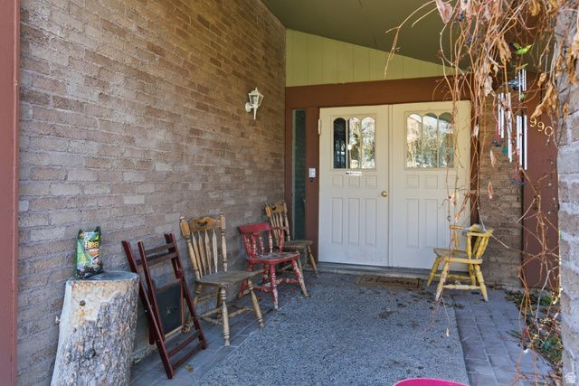 990 E CEDAR AVE, Provo, UT 84604