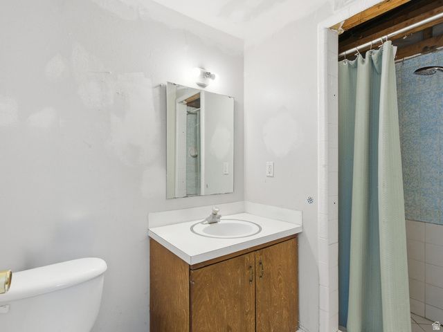 990 E CEDAR AVE, Provo, UT 84604