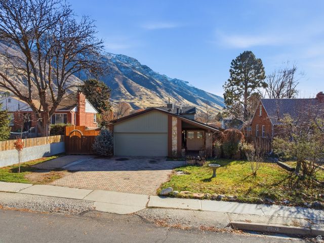 990 E CEDAR AVE, Provo, UT 84604
