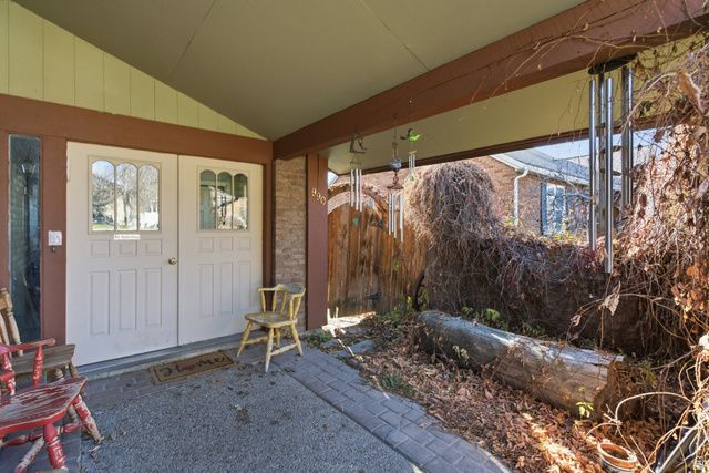 990 E CEDAR AVE, Provo, UT 84604