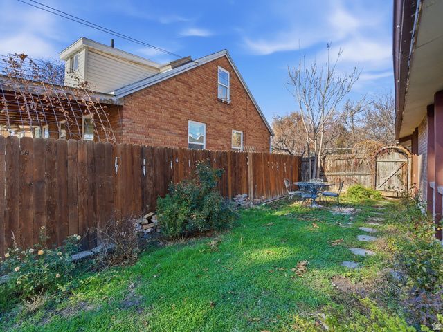 990 E CEDAR AVE, Provo, UT 84604