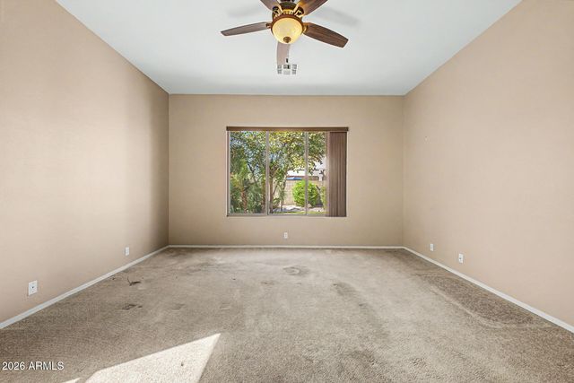 7990 W YUKON Drive, Peoria, AZ 85382
