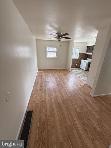 828 GEORGE ST, Norristown, PA 19401