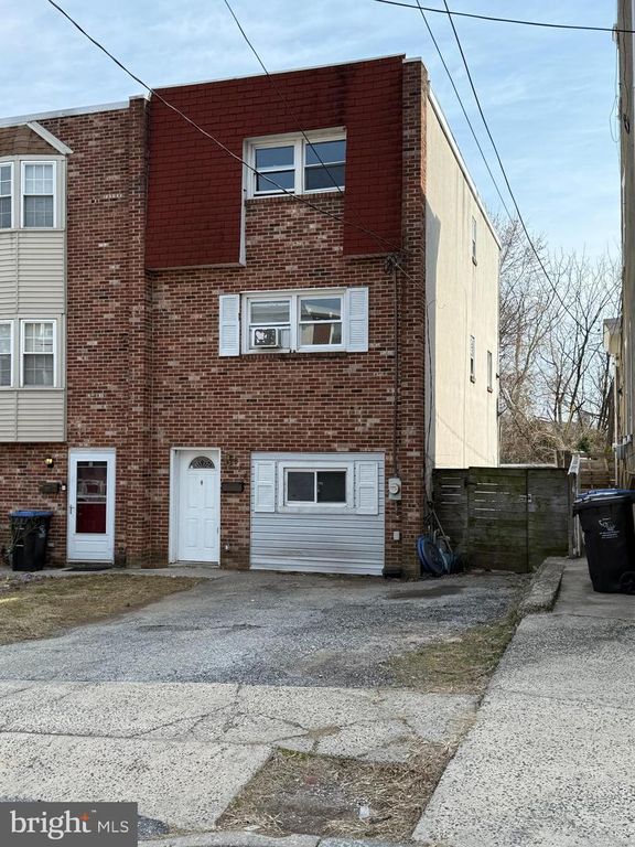 828 GEORGE ST, Norristown, PA 19401