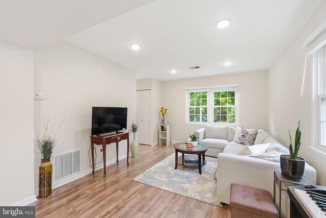 7709 MATISSE WAY, Springfield, VA 22153