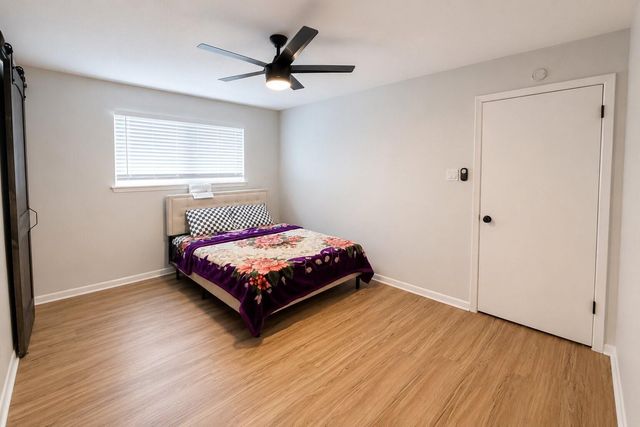 13638 Greenridge Drive, Sugar Land, TX 77498
