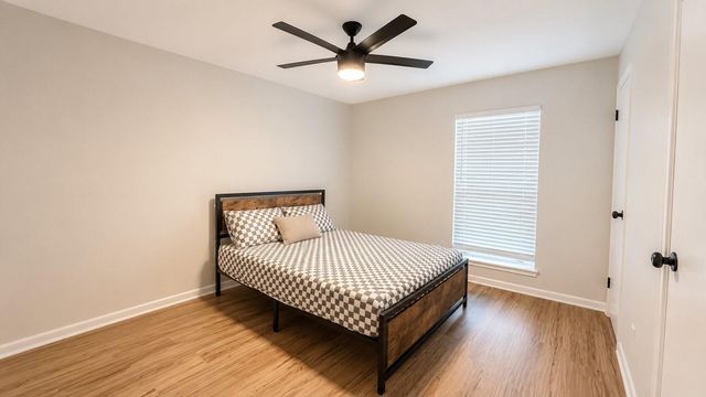 13638 Greenridge Drive, Sugar Land, TX 77498
