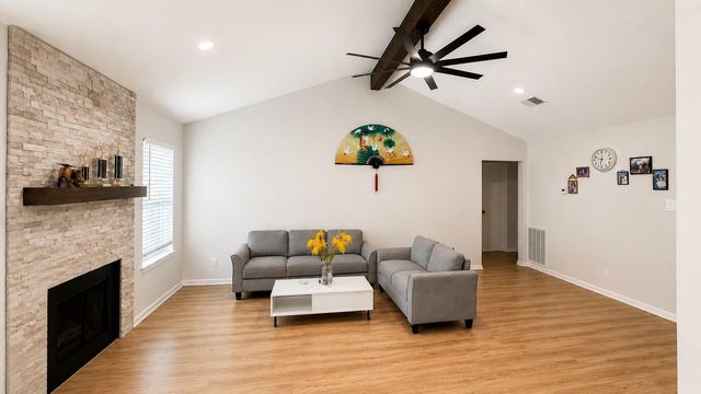13638 Greenridge Drive, Sugar Land, TX 77498