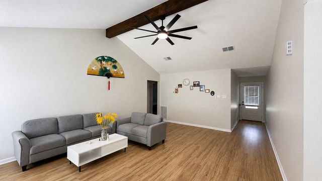 13638 Greenridge Drive, Sugar Land, TX 77498