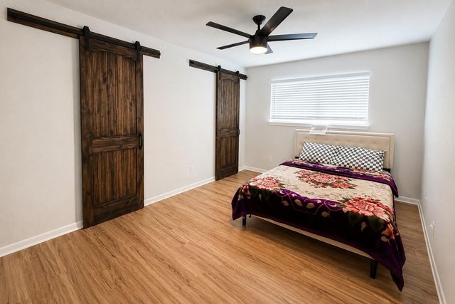 13638 Greenridge Drive, Sugar Land, TX 77498