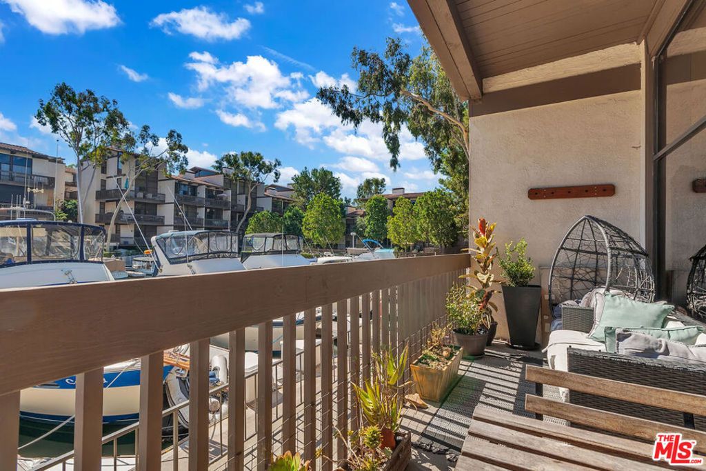 5130 Marina Pacifica Drive, Long Beach, CA 90803 — photo 4