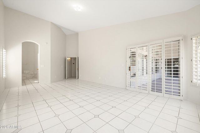1702 E Sheena Drive, Phoenix, AZ 85022