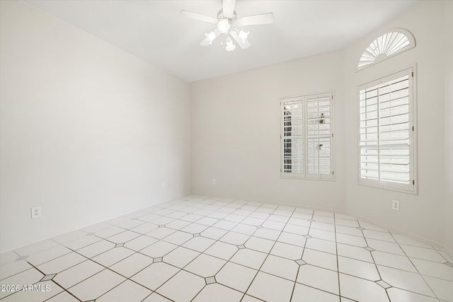 1702 E Sheena Drive, Phoenix, AZ 85022