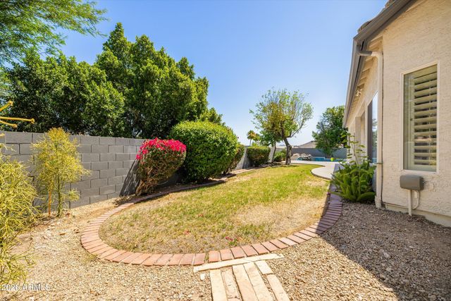 1702 E Sheena Drive, Phoenix, AZ 85022