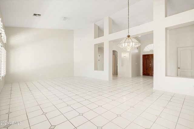 1702 E Sheena Drive, Phoenix, AZ 85022