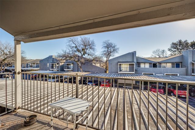 6081 Milton Street 242, Dallas, TX 75206