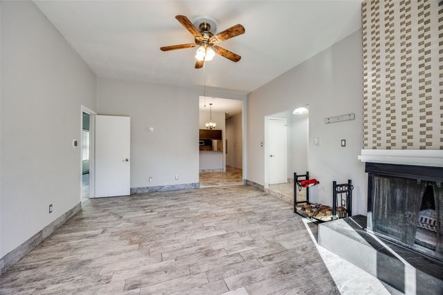 6081 Milton Street 242, Dallas, TX 75206