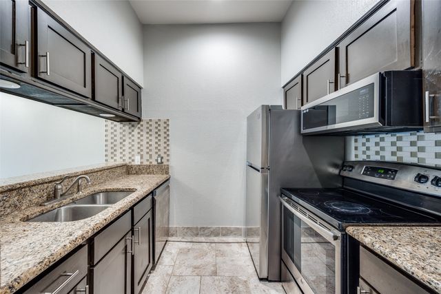 6081 Milton Street 242, Dallas, TX 75206