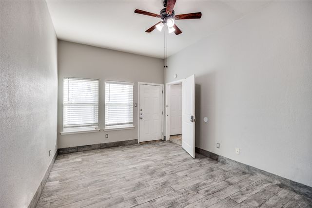 6081 Milton Street 242, Dallas, TX 75206