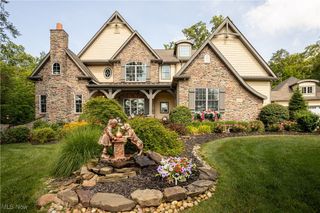 2976 Sutton Lane, Medina, OH 44256