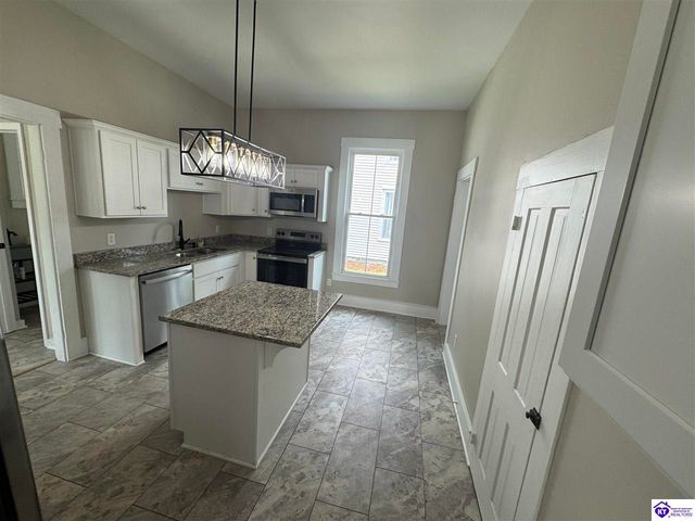 302 Central Avenue, Elizabethtown, KY 42701