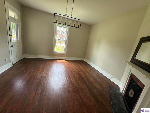 302 Central Avenue, Elizabethtown, KY 42701