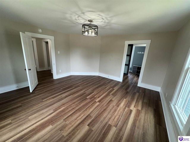 302 Central Avenue, Elizabethtown, KY 42701