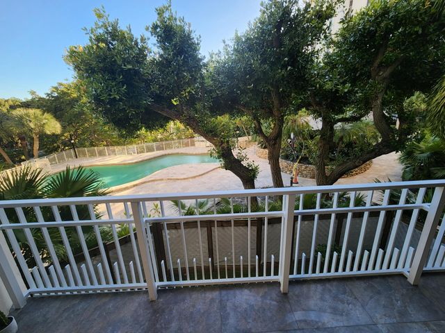 1000 Quayside Terrace 408, Miami, FL 33138