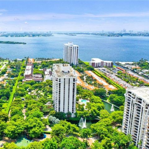 1000 Quayside Terrace 408, Miami, FL 33138